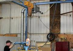 Work Station Crane used in Metal Fabrication